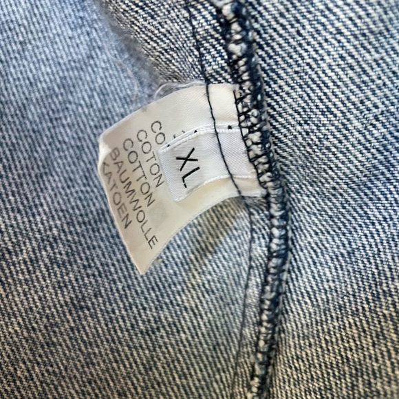 NWOT LC23 Embroidered Denim Overshirt Size XL - Picture 11 of 12